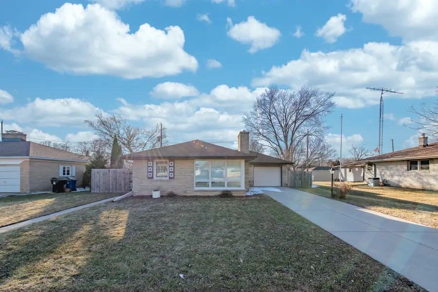 1934 Mars Ave, Racine, WI 53404 - #2