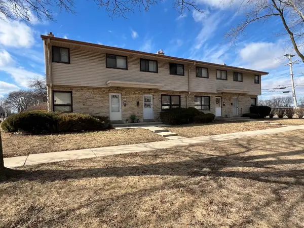 5201 N 84th St, Milwaukee, WI 53225