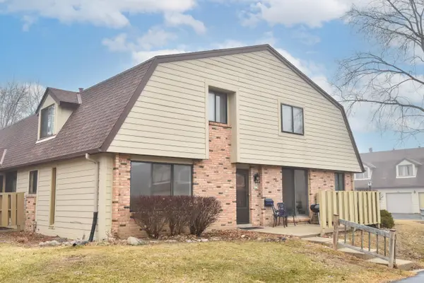 8673 N 73rd St, Milwaukee, WI 53223