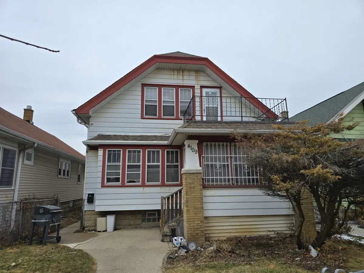4109 N 23rd St, Milwaukee, WI 53209 - #1