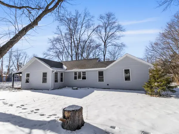 8444 Fish Hatchery Rd, Burlington, WI 53105