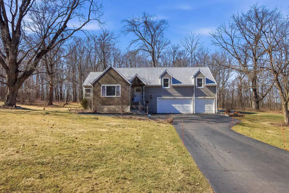 N2957 Marshall Ln, Geneva, WI 53147 - #1