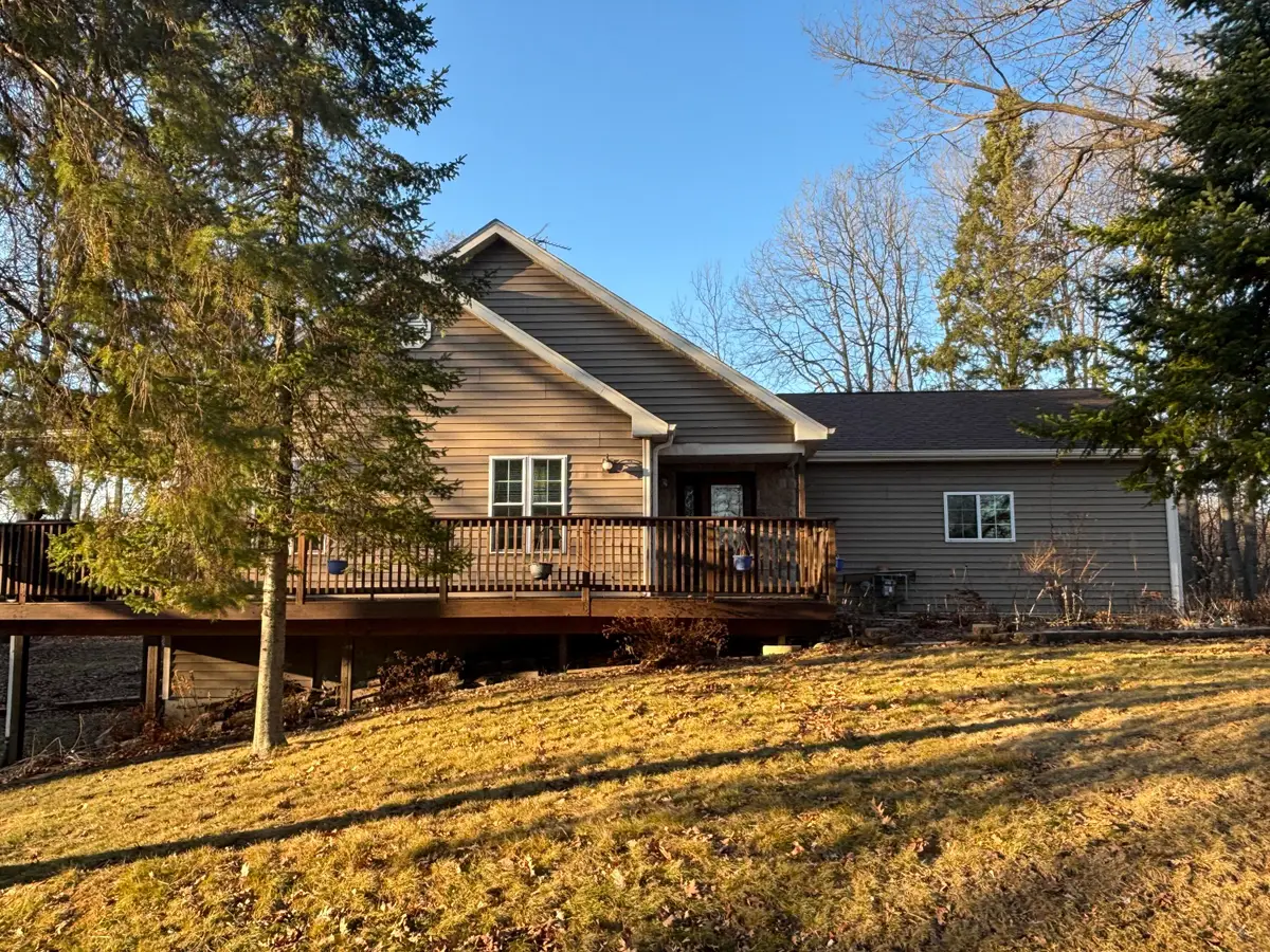 W5336 Wisconsin Dr, Sugar Creek, WI 53121 - #1