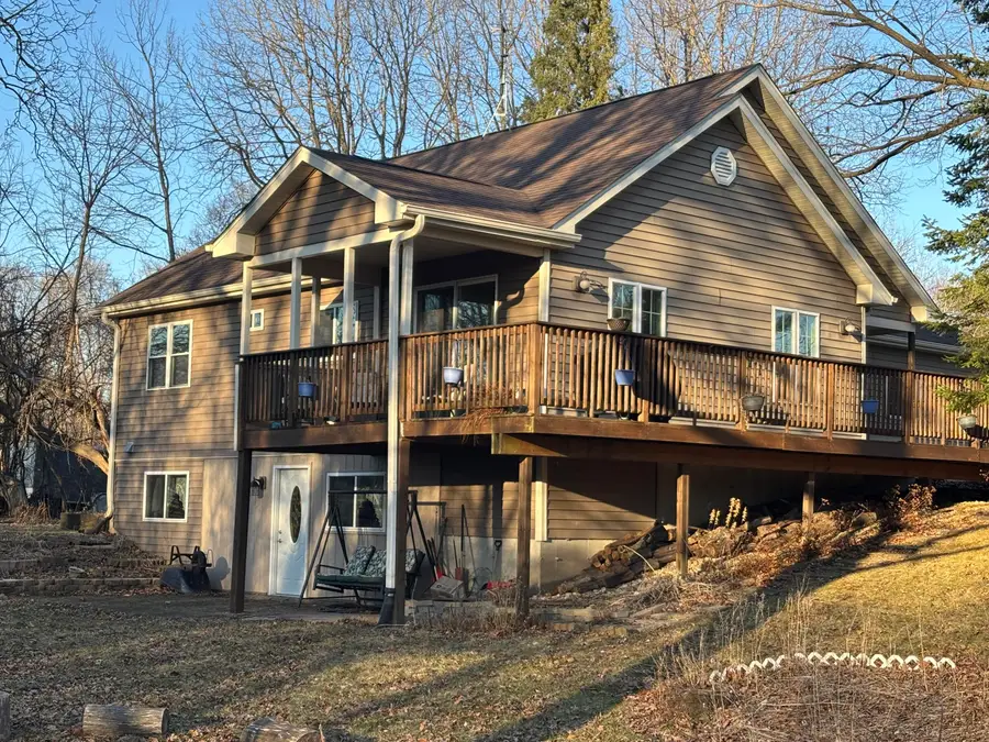 W5336 Wisconsin Dr, Sugar Creek, WI 53121 - #2