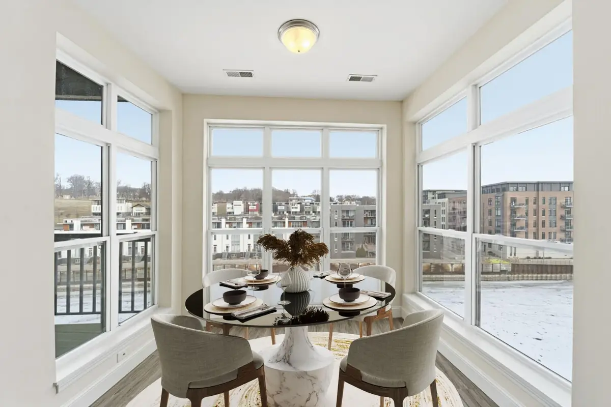 1905 N Water St, Milwaukee, WI 53202 - #1