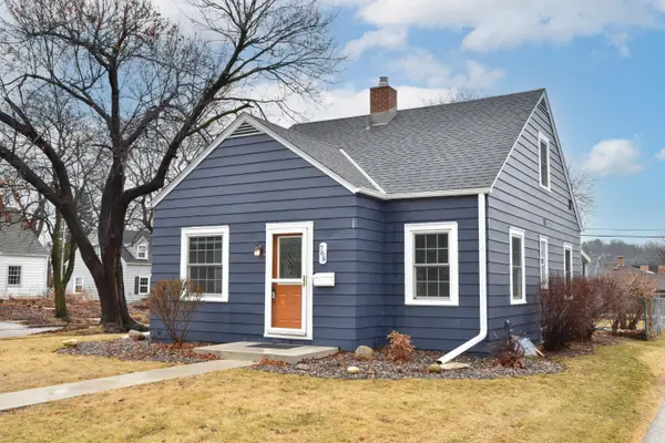 768 2nd Ave, West Bend, WI 53095