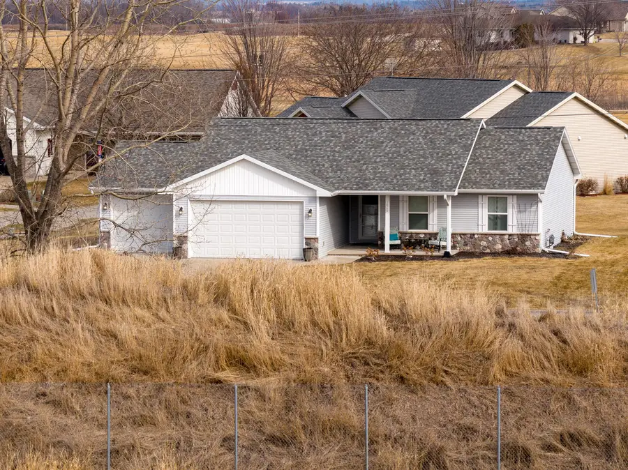 1860 Haas Rd, Kaukauna, WI 54130 - #2