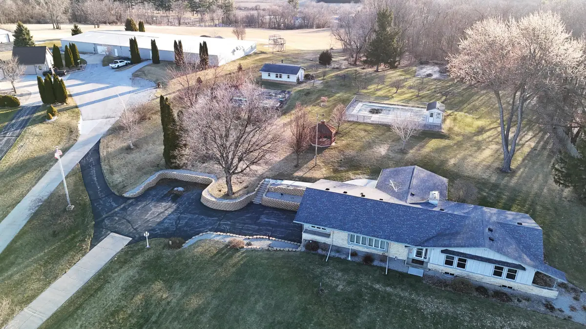 N6190 County Road F, Concord, WI 53178 - #1