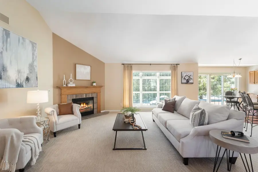 1864 River Lakes Rd S, Oconomowoc, WI 53066 - #3