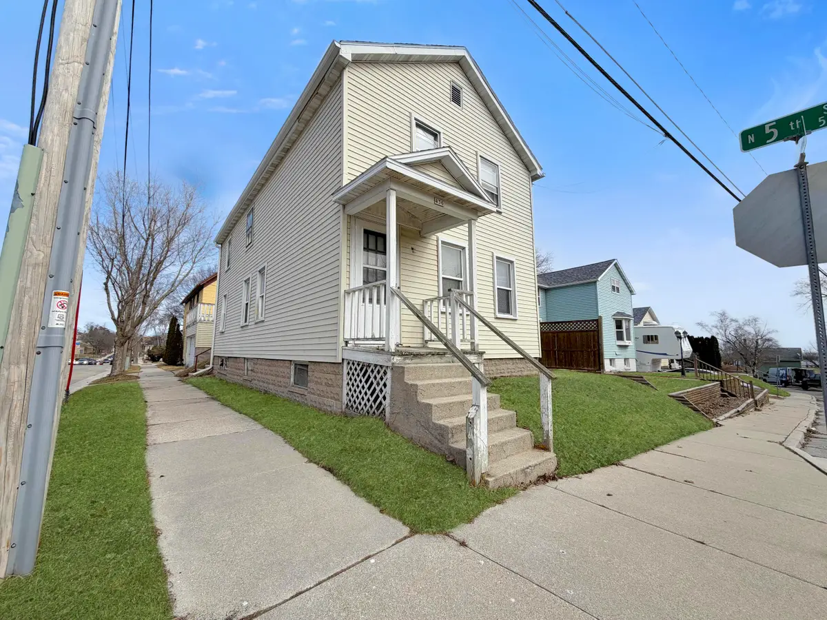 436 N Franklin St, Sheboygan, WI 53081 - #1