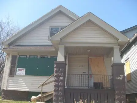 2553 N 35th St, Milwaukee, WI 53210