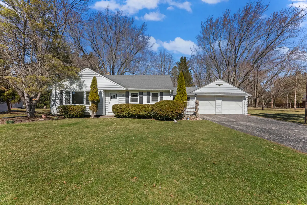 N68W29376 Hartling Rd, Merton, WI 53029 - #1