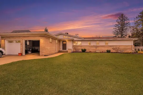 3429 Chatham St, Racine, WI 53402