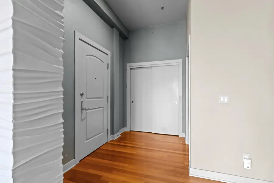 400 N Broadway, Milwaukee, WI 53202 - #2