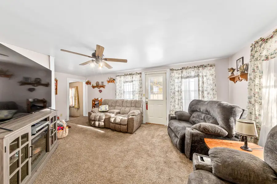 N6335 County Road E, Concord, WI 53066 - #3