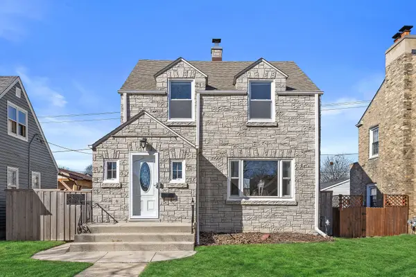 3223 S 25th St, Milwaukee, WI 53215