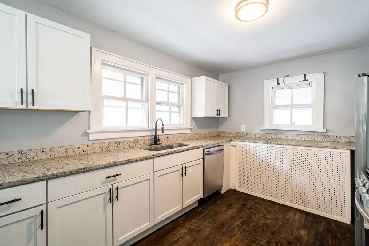 1747 S 28th St, Milwaukee, WI 53215 - #1