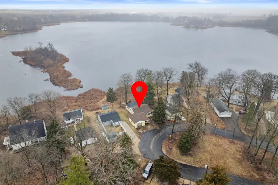 W6709 Lake Shore Cir, Sugar Creek, WI 53121 - #2