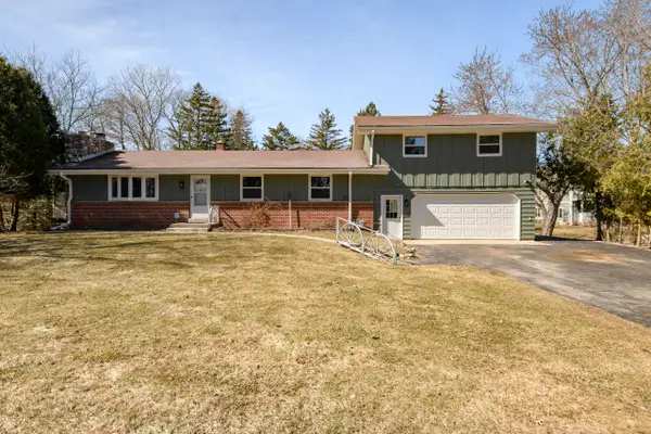 745 N Green Bay Rd, Grafton, WI 53024