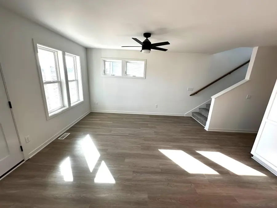 1061 Fairway Ct, Sheboygan Falls, WI 53085 - #2