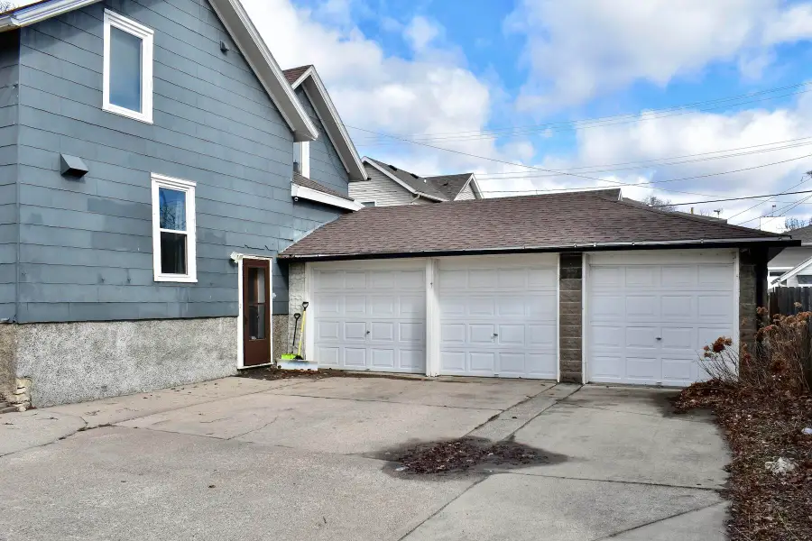 226 Market St, Winona, MN 55987 - #3