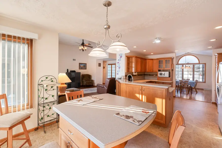 N1841 Shale Ave, Auburn, WI 53010 - #3