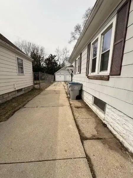 4651 N 48th St, Milwaukee, WI 53218 - #2