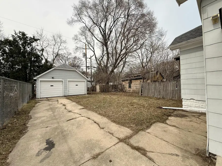 4651 N 48th St, Milwaukee, WI 53218 - #3