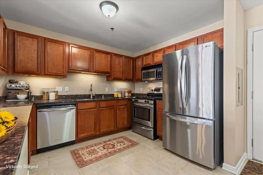 316 56th St, Kenosha, WI 53140 - #3