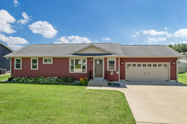 1655 Clearview Dr, Sparta, WI 54656