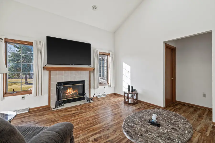 4731 Kingdom Ct, Caledonia, WI 53402 - #2