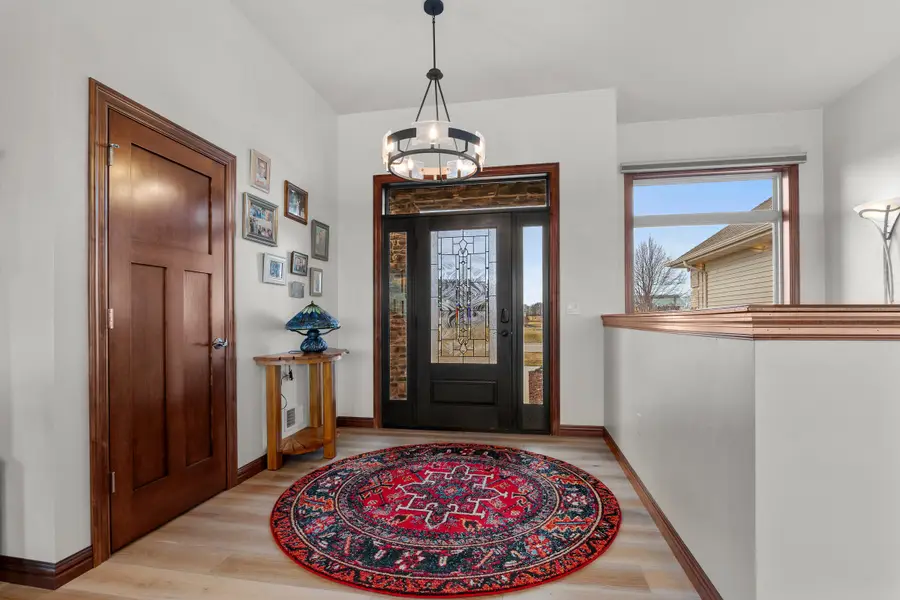 2345 Silveridge Dr, Manitowoc, WI 54220 - #2