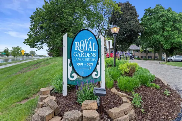 5675 W Brown Deer Rd, Brown Deer, WI 53223