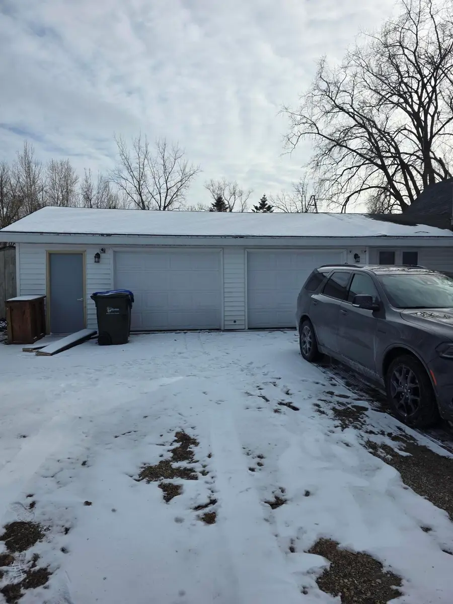 W7731 Railroad St, Shiocton, WI 54170 - #2
