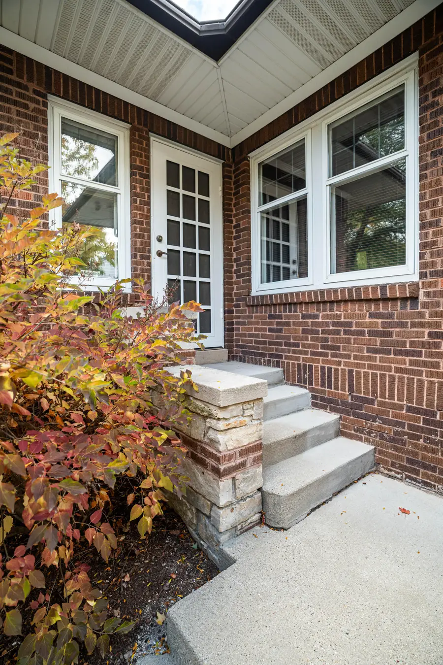 838 N 64th St, Wauwatosa, WI 53213 - #3