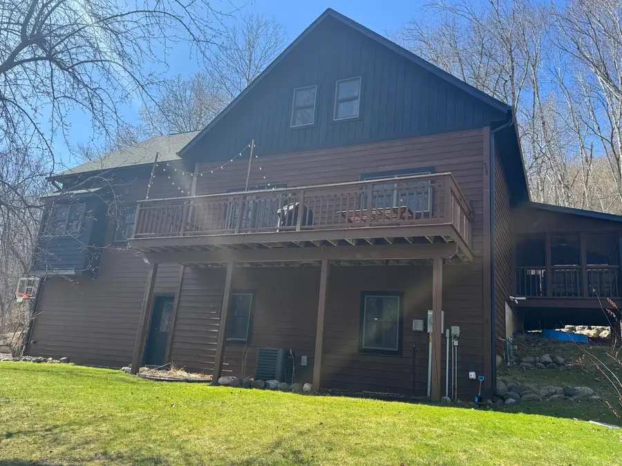 N6587 Mccurdy Rd, Onalaska, WI 54636 - #2