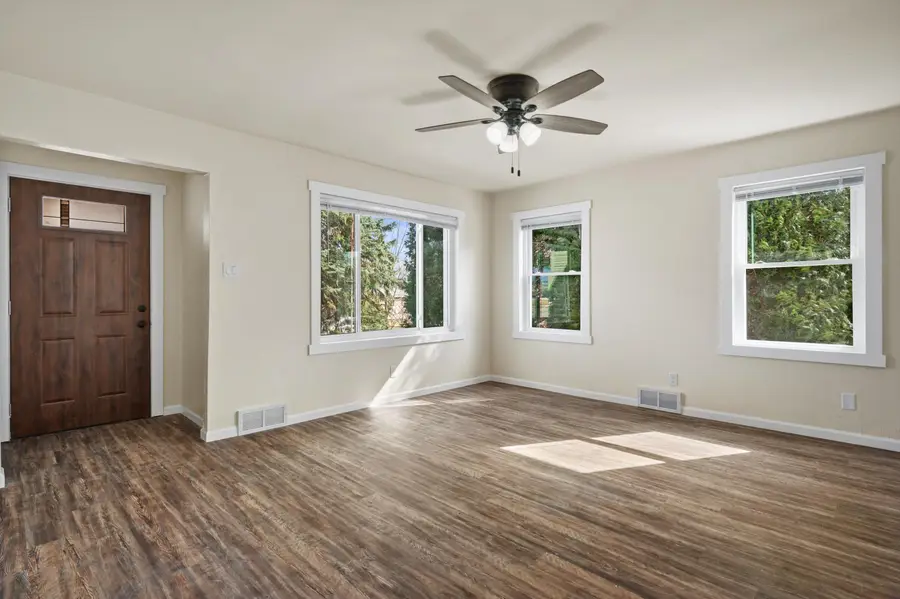 5375 N 64th St, Milwaukee, WI 53218 - #3