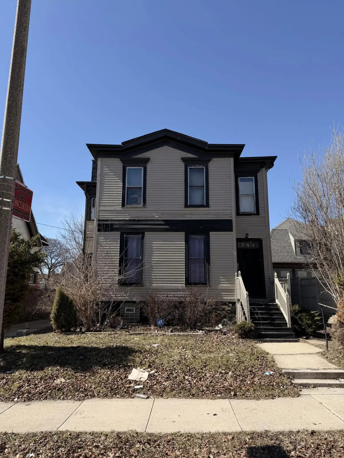 743 N 32nd St, Milwaukee, WI 53208 - #1