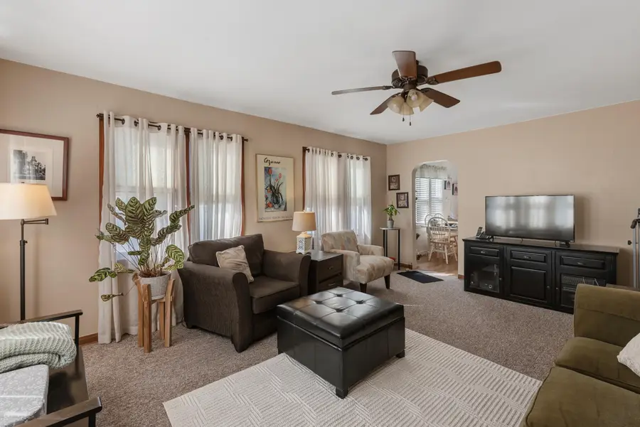 5817 S Hately Ave, Cudahy, WI 53110 - #3