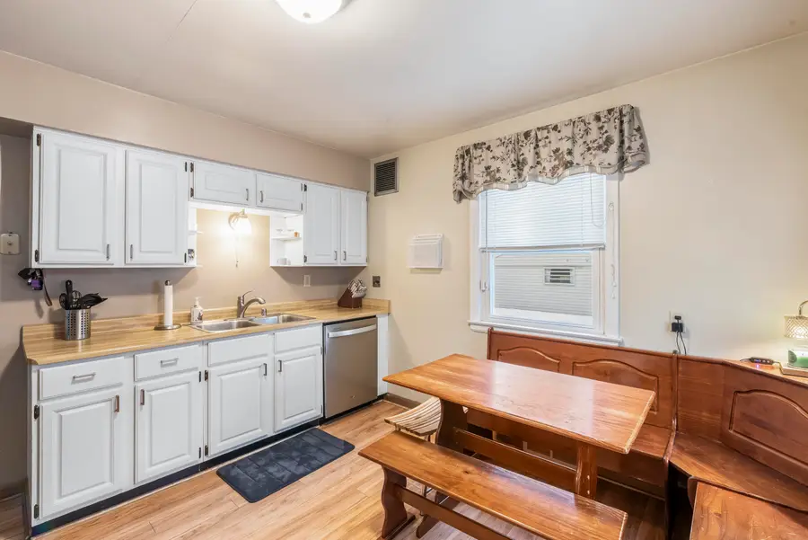 3238 N 86th St, Milwaukee, WI 53222 - #2