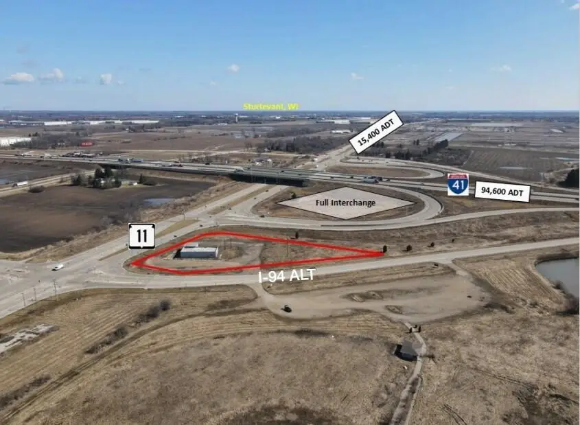 3323 S Sylvania Ave, Yorkville, WI 53177 - #2