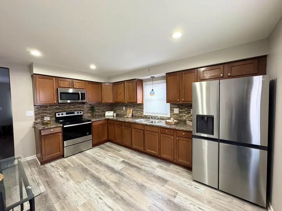 5239 N 63rd St, Milwaukee, WI 53218 - #2