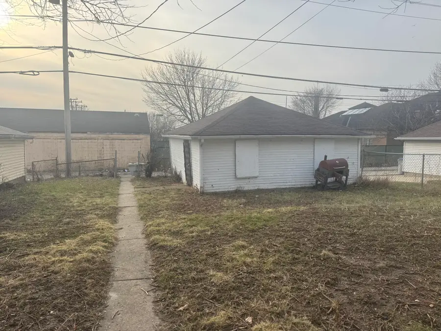 4045 N 26th St, Milwaukee, WI 53209 - #2