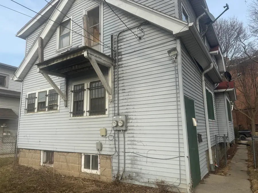 4045 N 26th St, Milwaukee, WI 53209 - #3