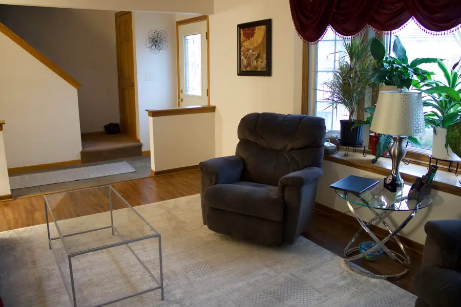 3017 W Ramsey Ave, Greenfield, WI 53221 - #2