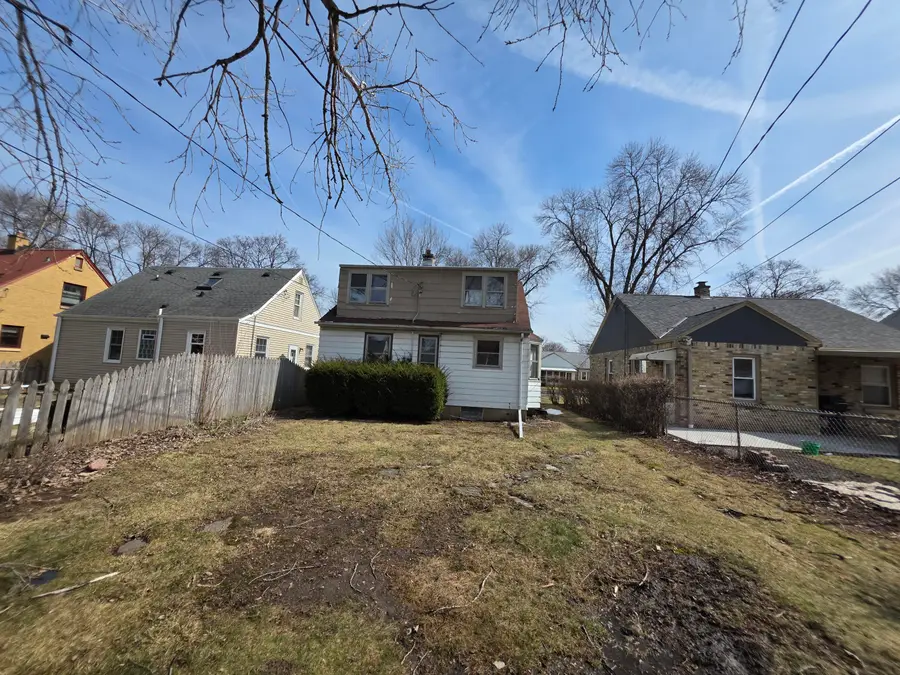 3029 N 88th St, Milwaukee, WI 53222 - #3
