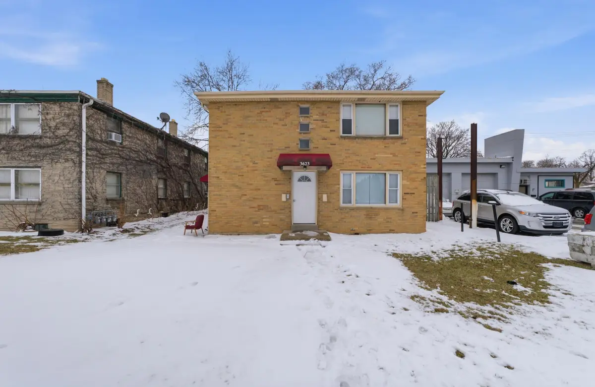 3623 N 76th St, Milwaukee, WI 53222 - #1