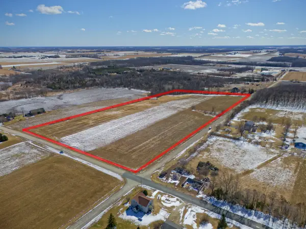 Lt2 Lacroix Rd, Luxemburg, WI 54205