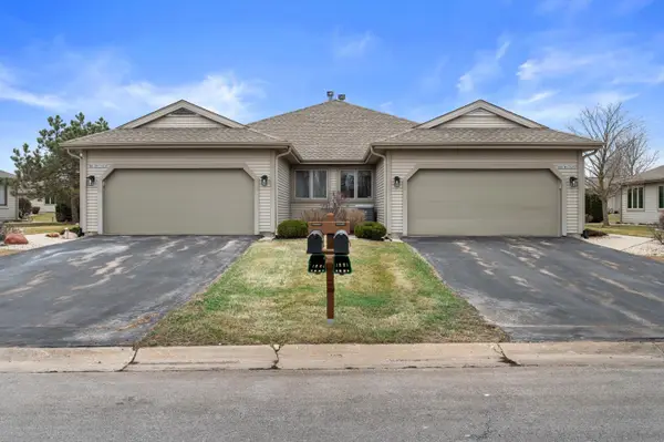 N81W17495 Shady Ln, Menomonee Falls, WI 53051