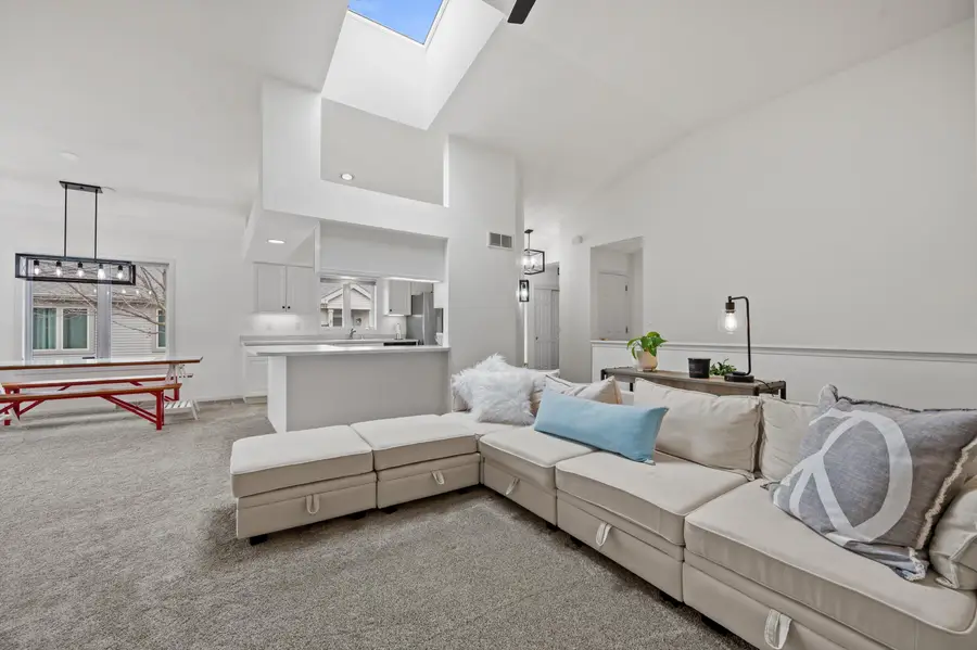 N81W17495 Shady Ln, Menomonee Falls, WI 53051 - #3